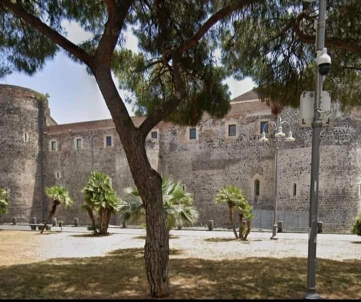 A Casuzza Apartment Catania Exterior photo